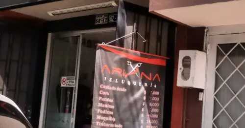 ARIANA PELUQUERIA ARIANA PELUQUERIA